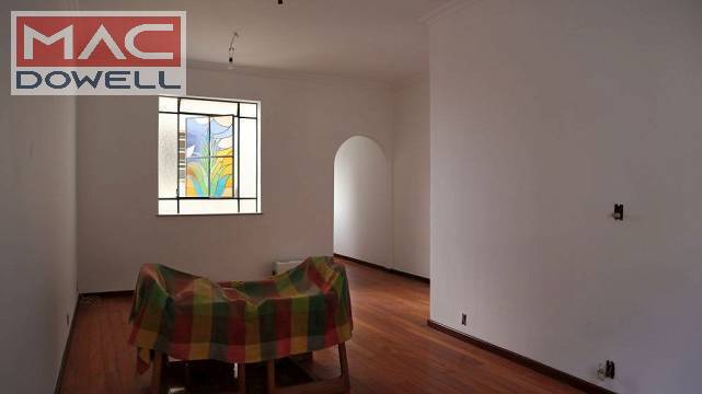 Apartamento à venda com 3 quartos, 105m² - Foto 4