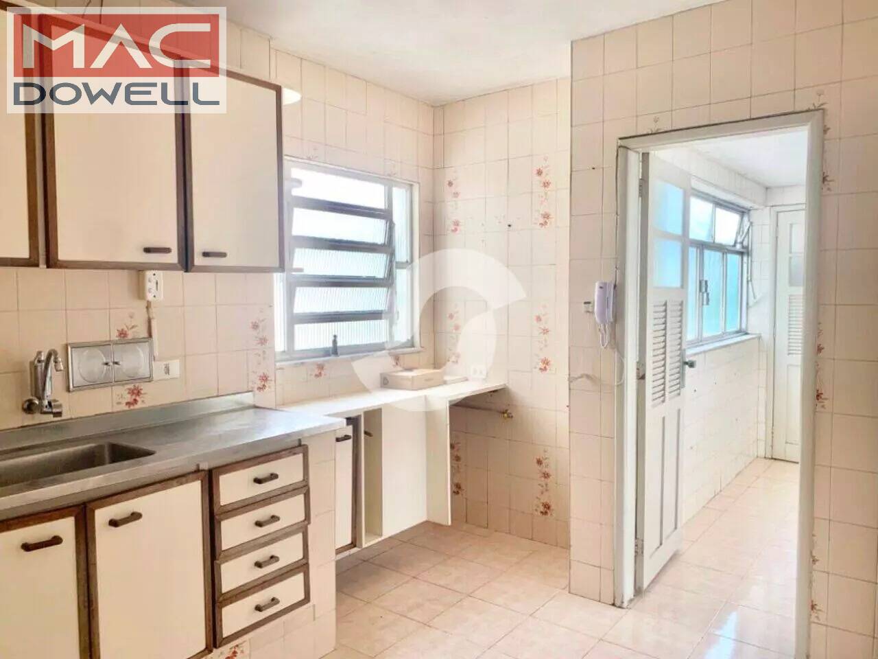 Apartamento à venda com 3 quartos, 120m² - Foto 8