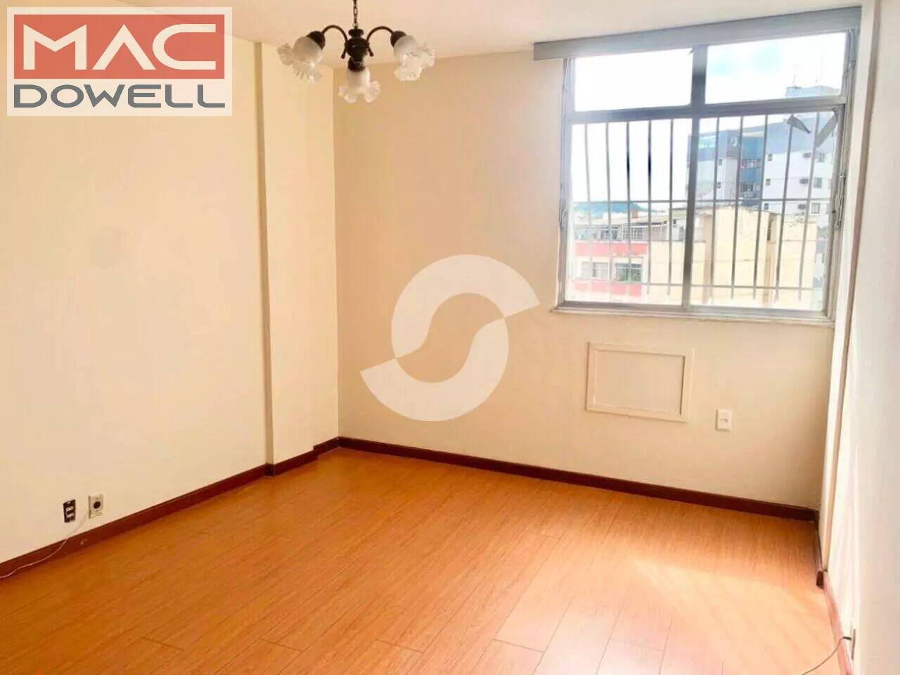 Apartamento à venda com 3 quartos, 120m² - Foto 3